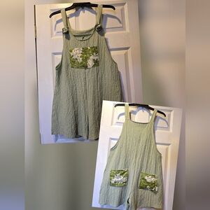 💚Upcycled Hawaiian "Ginger" Romper